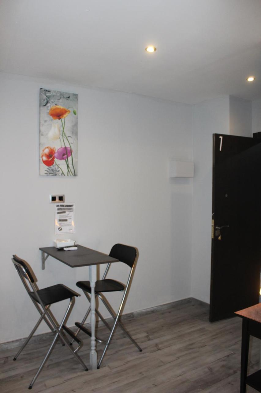 Bcn Condal Hostal Βαρκελώνη Εξωτερικό φωτογραφία