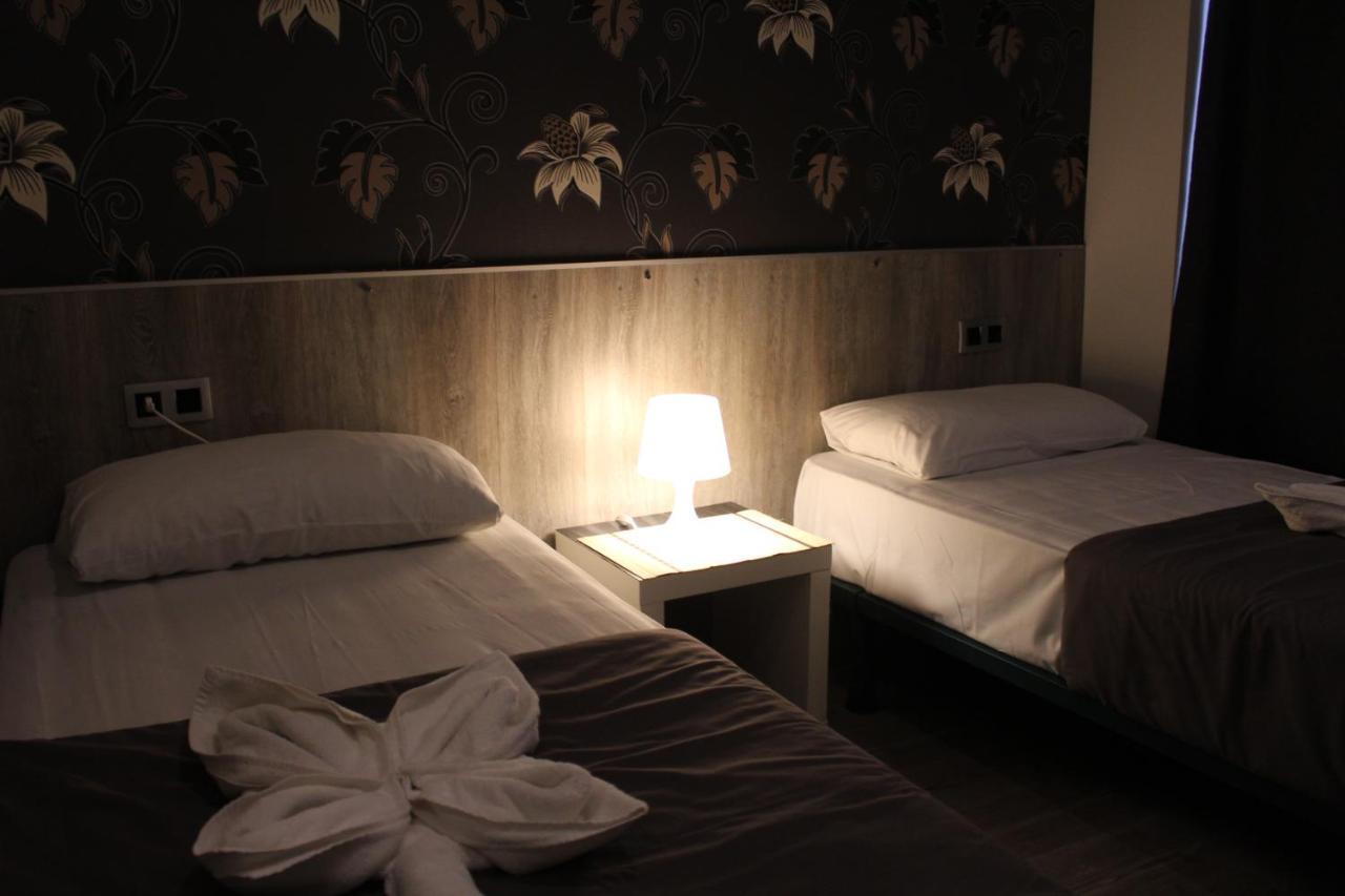 Bcn Condal Hostal Βαρκελώνη Εξωτερικό φωτογραφία