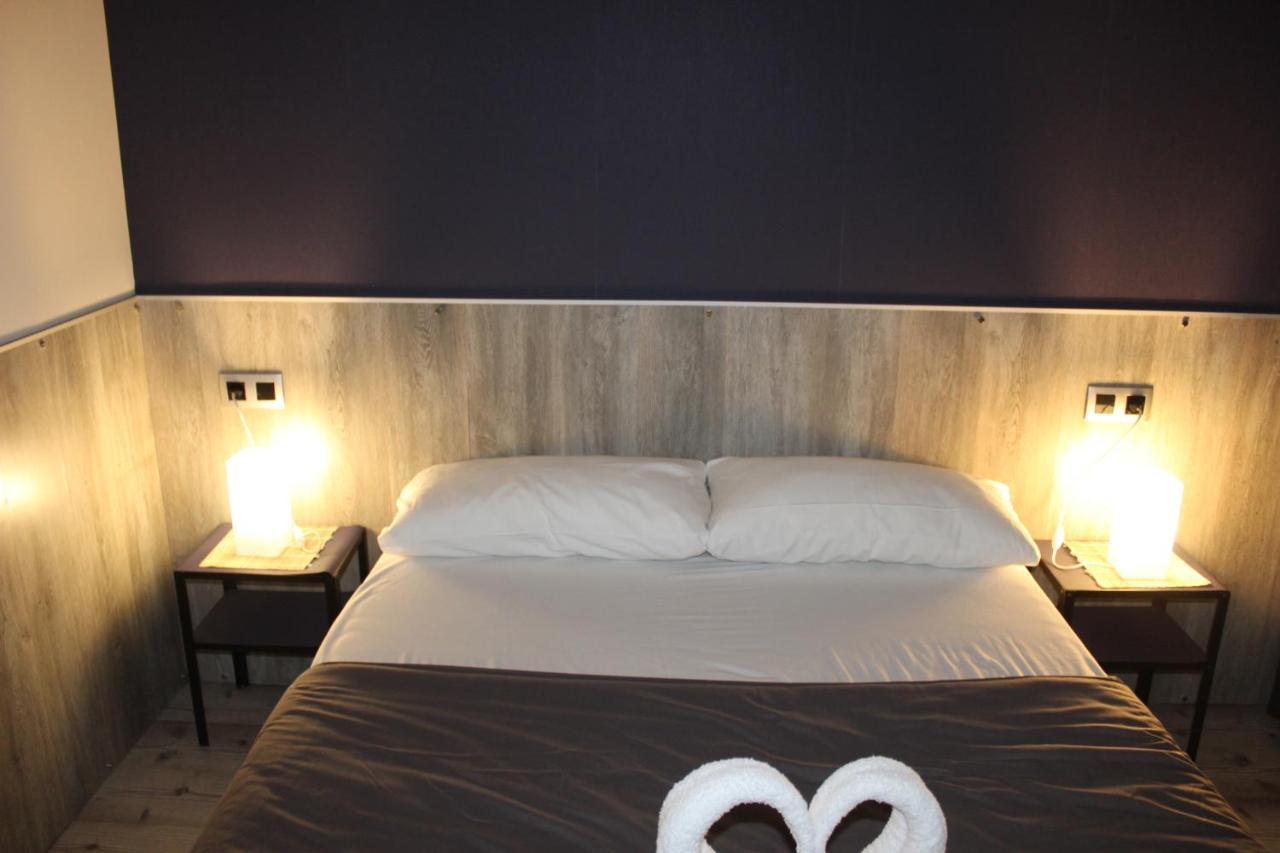 Bcn Condal Hostal Βαρκελώνη Εξωτερικό φωτογραφία
