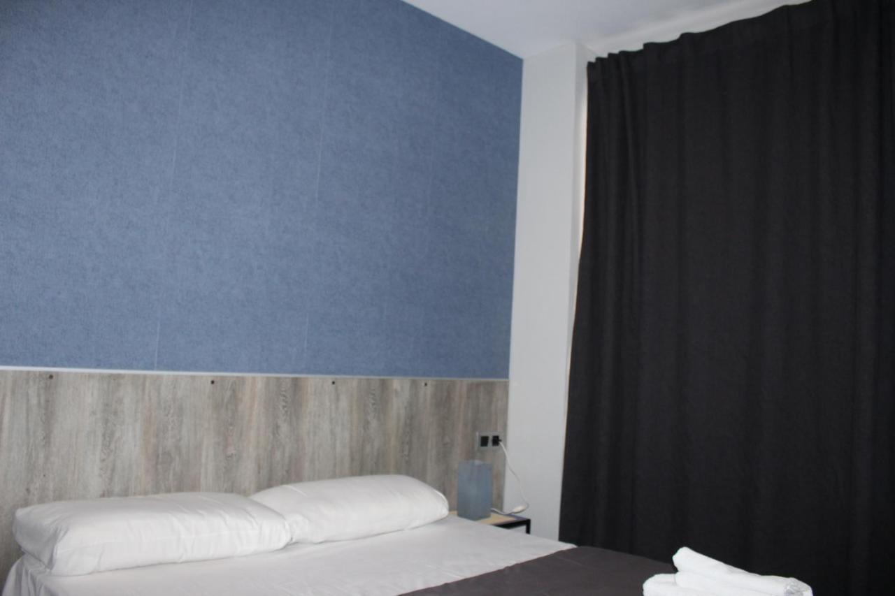 Bcn Condal Hostal Βαρκελώνη Εξωτερικό φωτογραφία